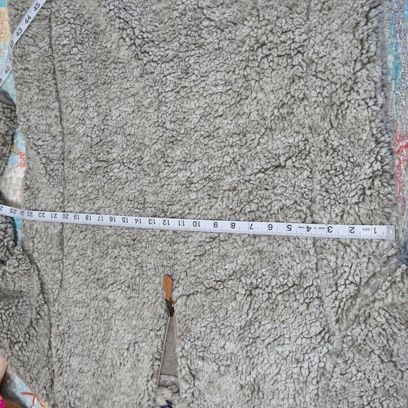 Sherpa pullover - Picture 5 of 6